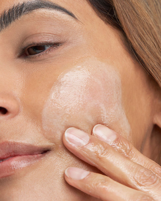 Oxidative Skin Damage and Its Role in Accelerated Aging